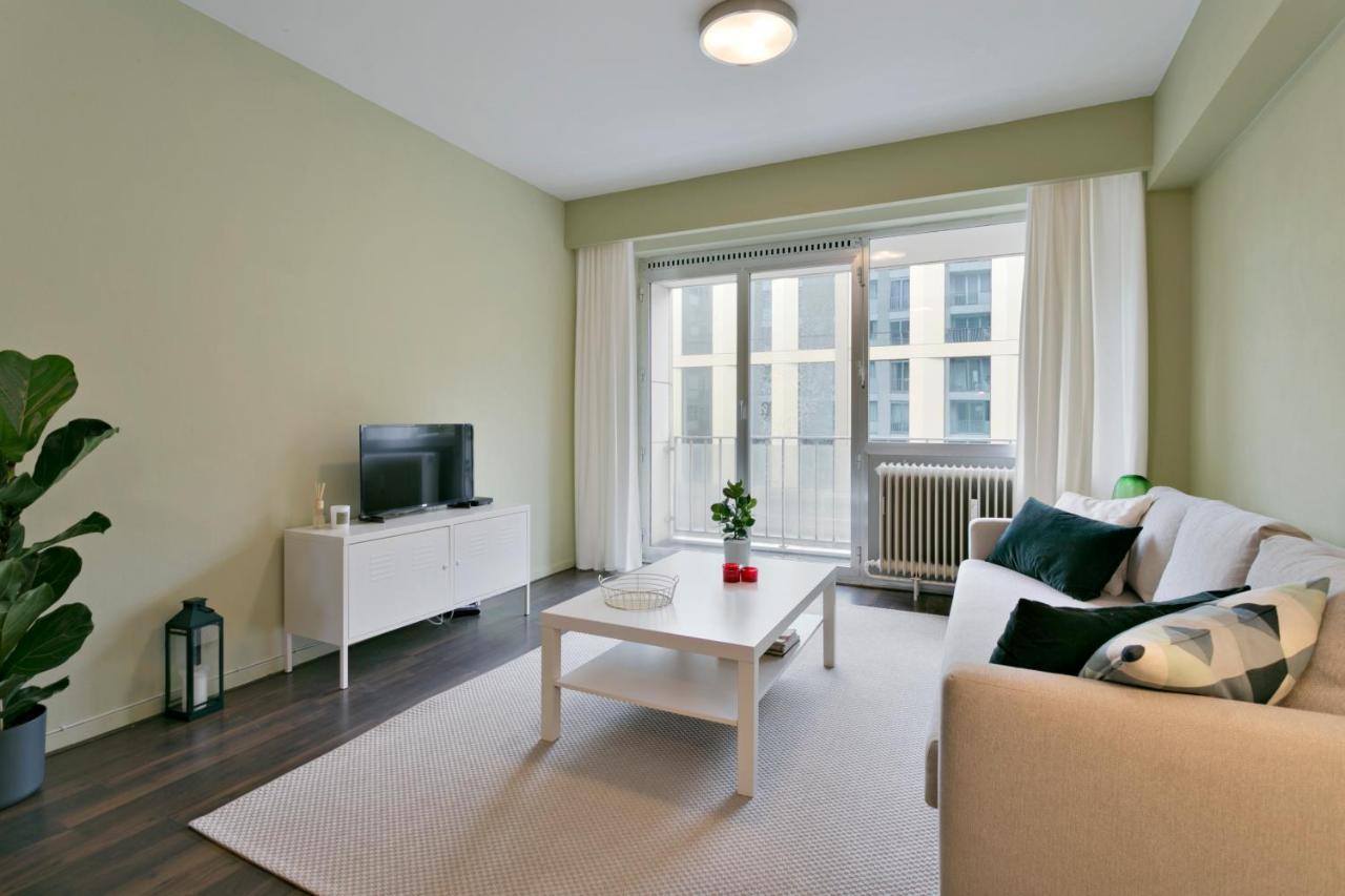 Studio In City Center With Terrace, Netflix - Wifi Antwerp Exterior photo